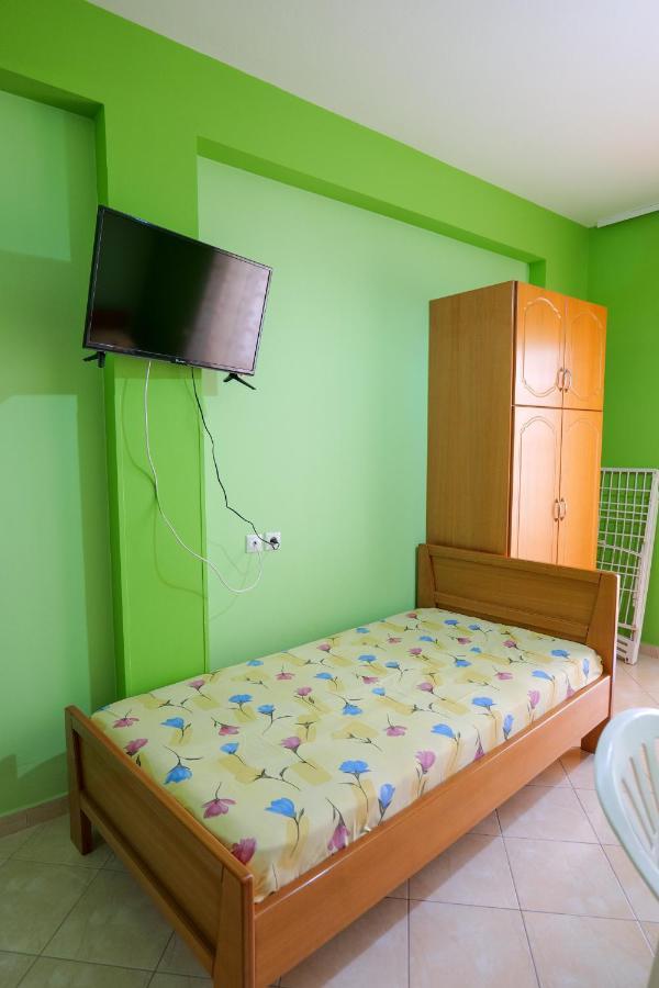 Vila Lida Sarandë エクステリア 写真
