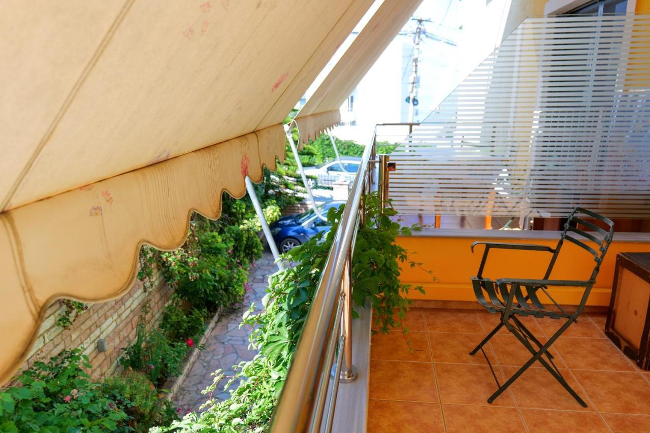 Vila Lida Sarandë エクステリア 写真
