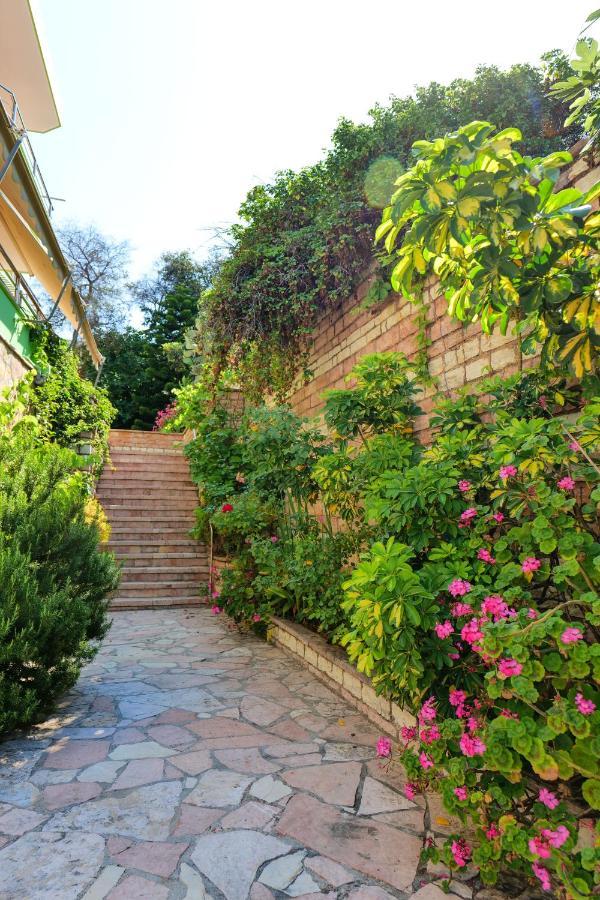 Vila Lida Sarandë エクステリア 写真